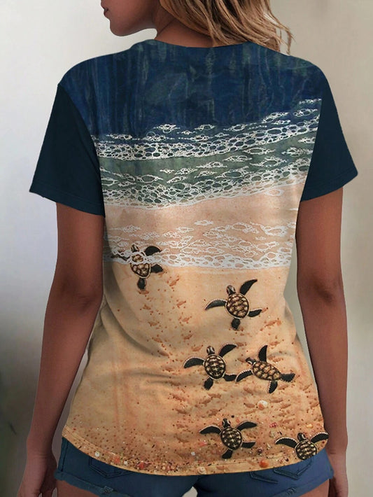 Women's Ocean Breeze Art Graphic Tee