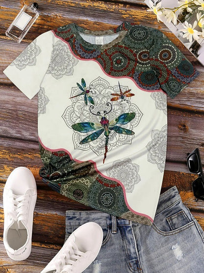 Women's Vintage Wildlife Graphic Tee