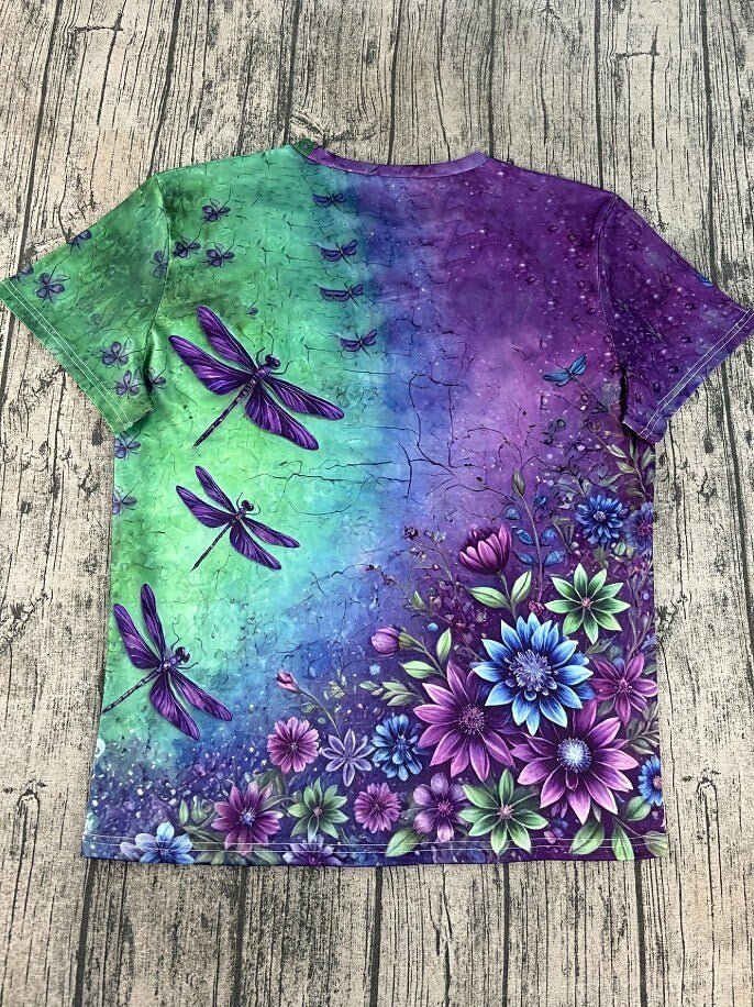 Women's Vintage Wildlife Graphic Tee