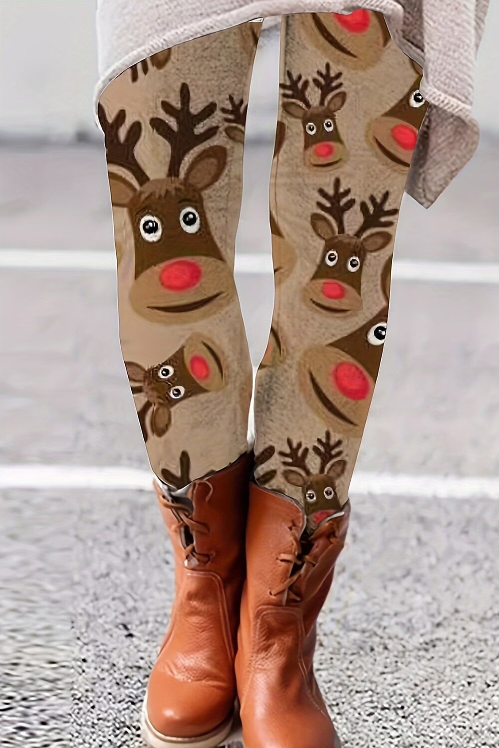 Elk Animal Print Christmas Capri Shorts